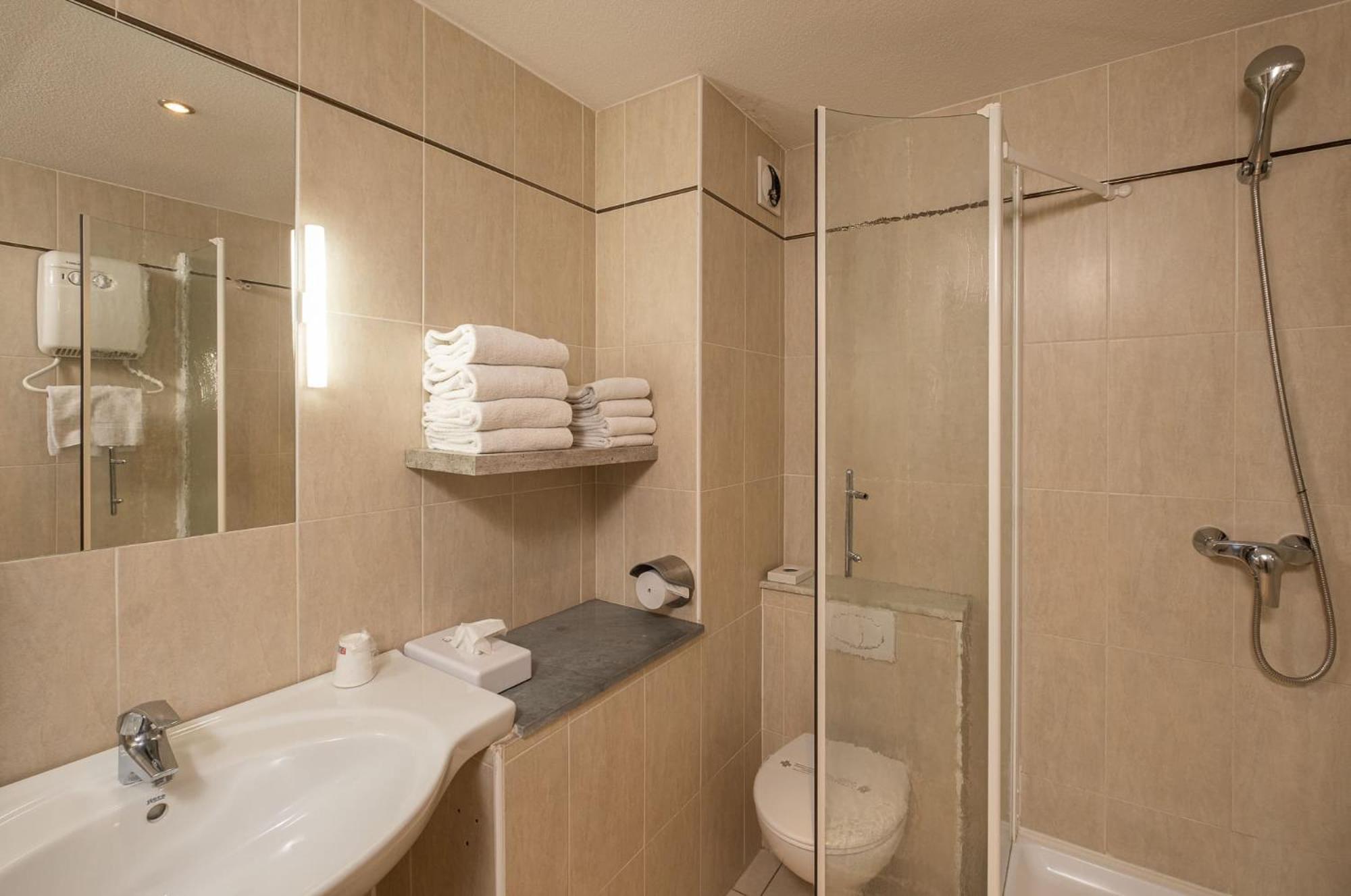 The Originals City, Hotel L'Hippocampe, Sete Balaruc-Le-Vieux Ngoại thất bức ảnh